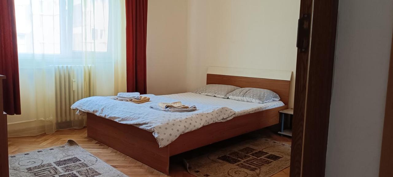 Lora'S House Daire Oradea Dış mekan fotoğraf